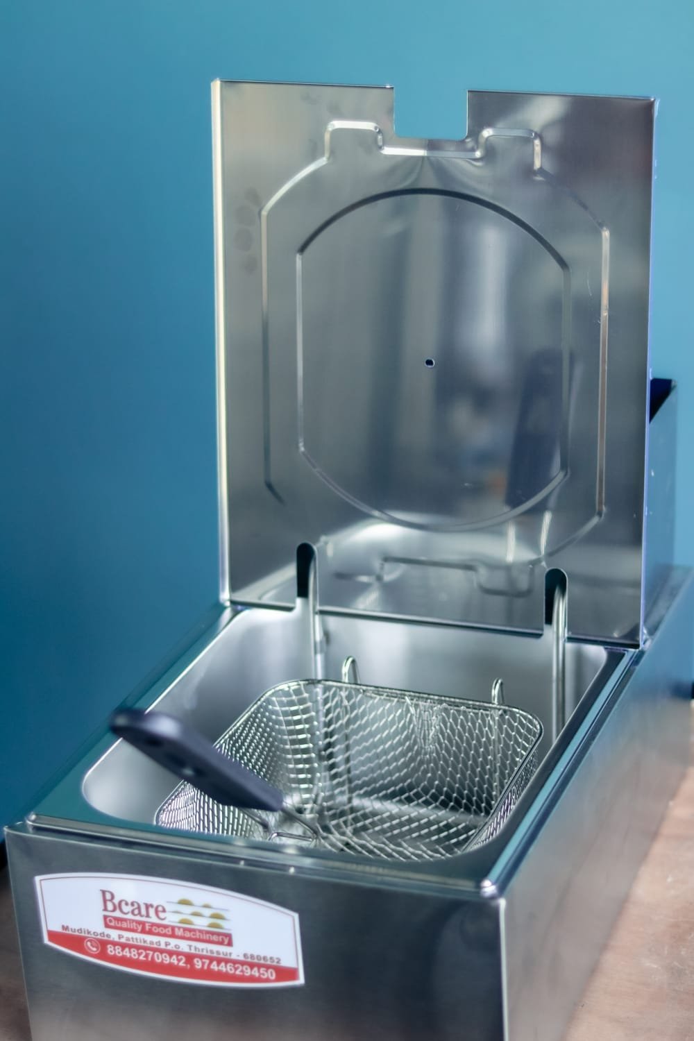 FRYER